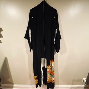 Black Vintage KIMONO Asian style detailing thick collar